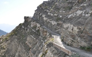  61 schön angelegter Weg